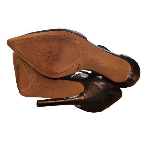 Vince Camuto Carlotte Assymetrical Heels Size 8 - Picture 5 of 8